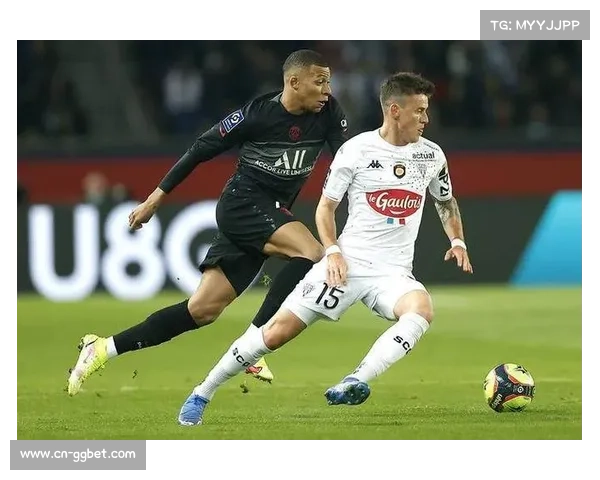 里尔主场优势明显，昂热难敌对手挑战